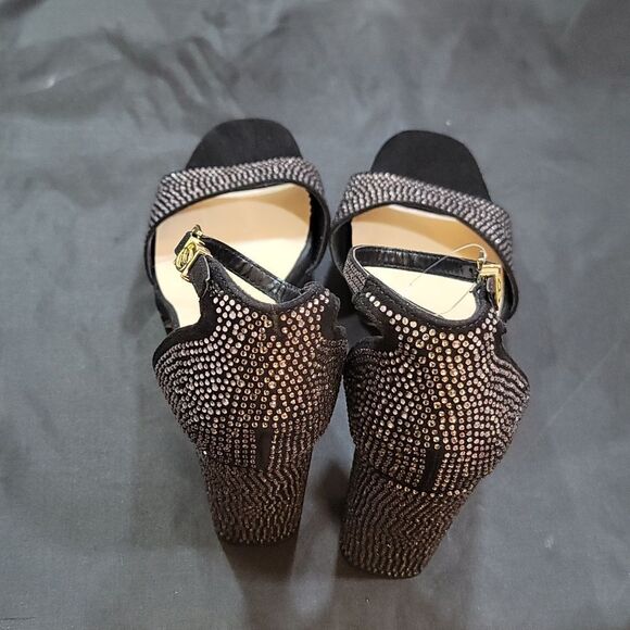 BRAND NEW BEBE SHAYLA BLOCK HEEL SANDAL - Picture 13 of 16